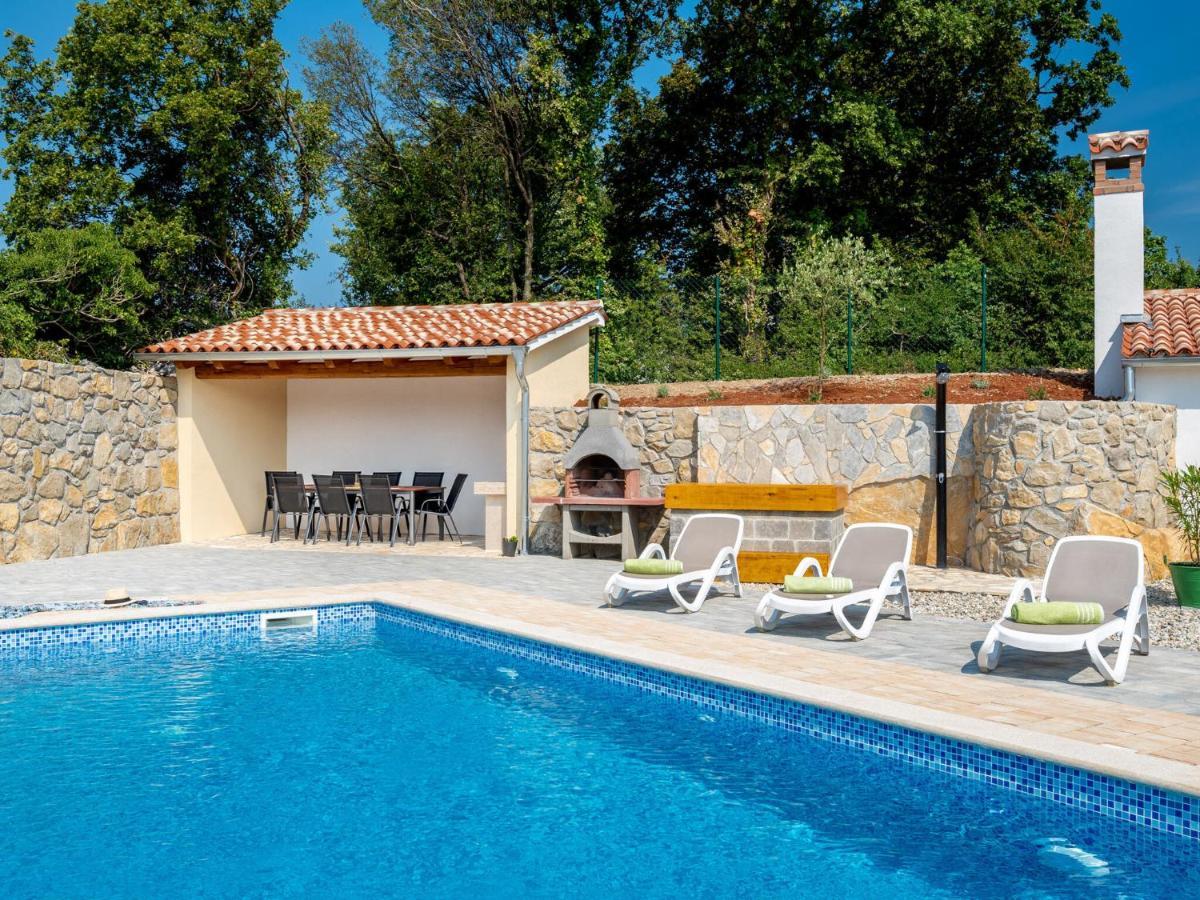 Tranquil Holiday Home In Labin With Private Swimming Pool Экстерьер фото